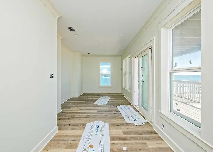 Holiday home Breezy Shores East & West